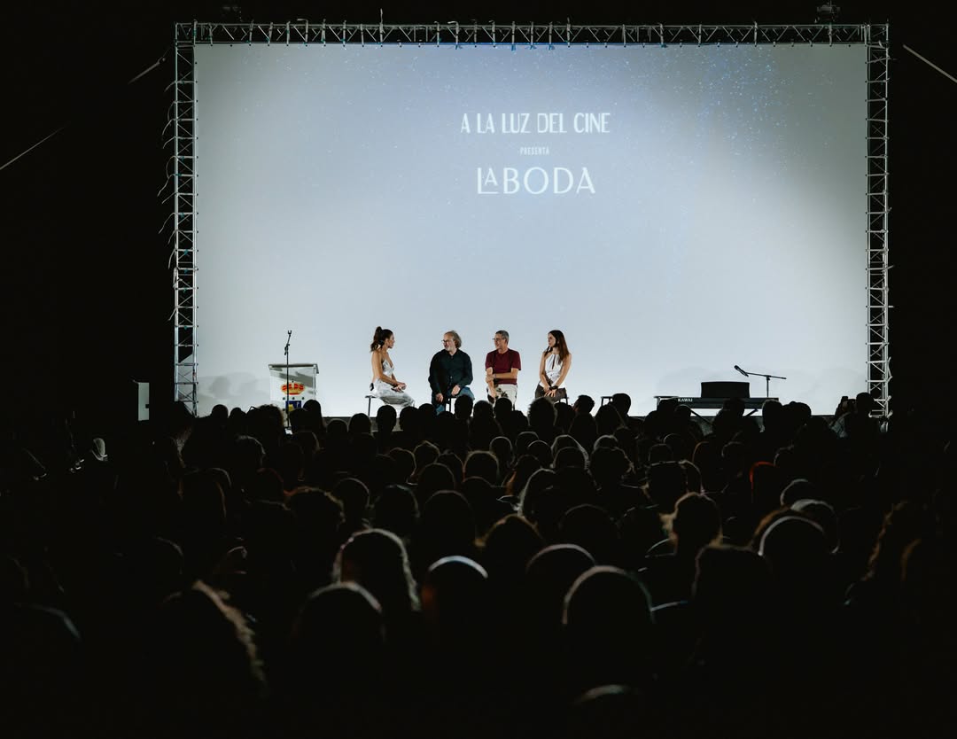Ambiente del evento A la luz del cine en Cazalegas durante la edición celebrada