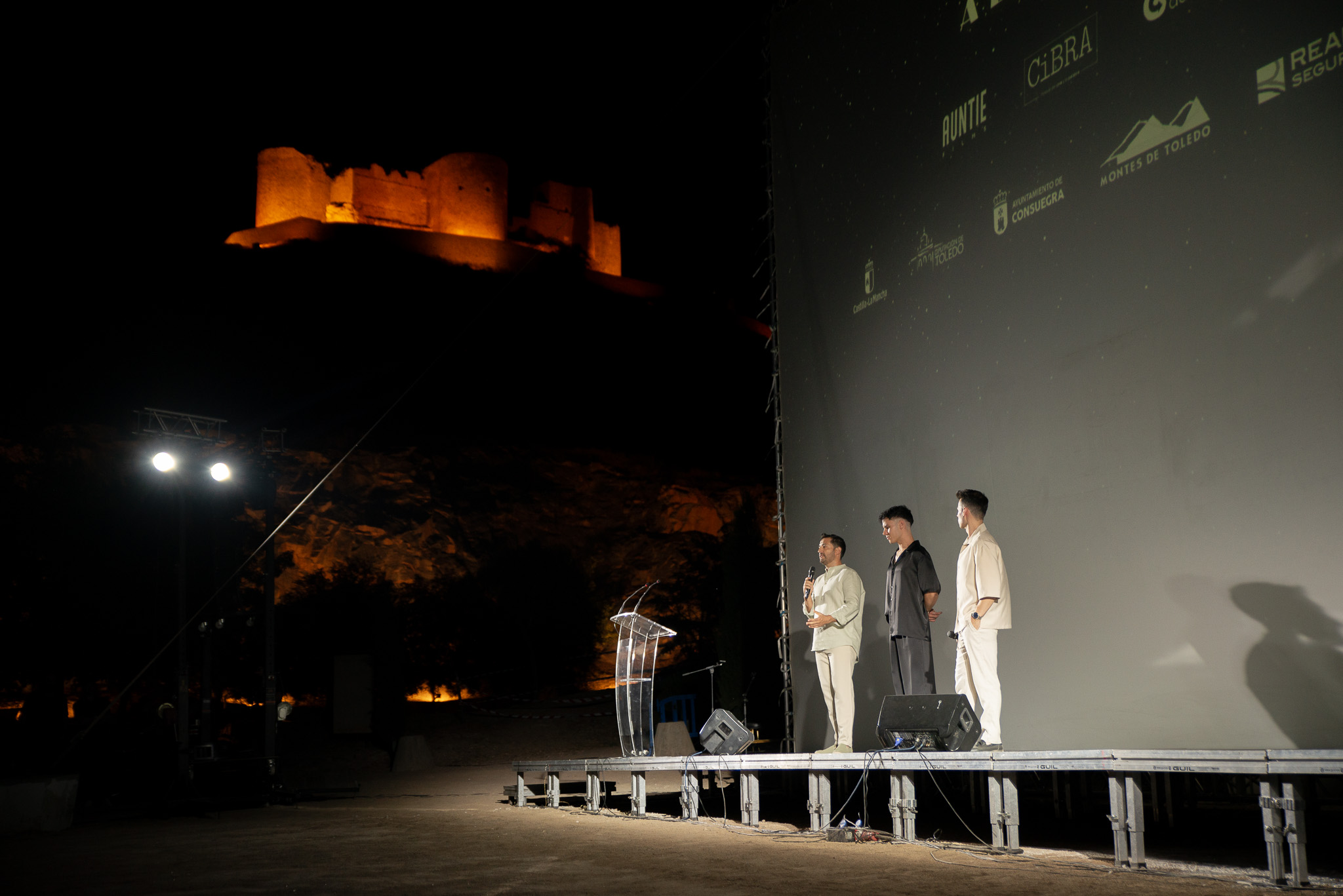 Ambiente del público durante una proyección de A la luz del cine en Consuegra